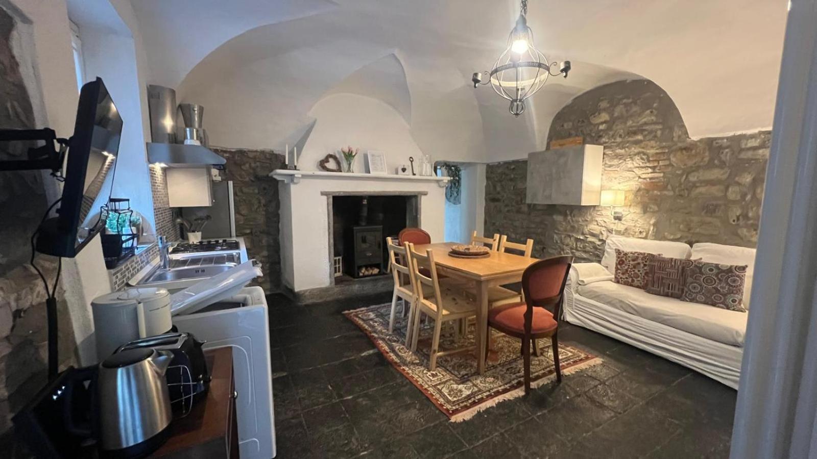 Casa Caterina Leilighet Lezzeno Eksteriør bilde