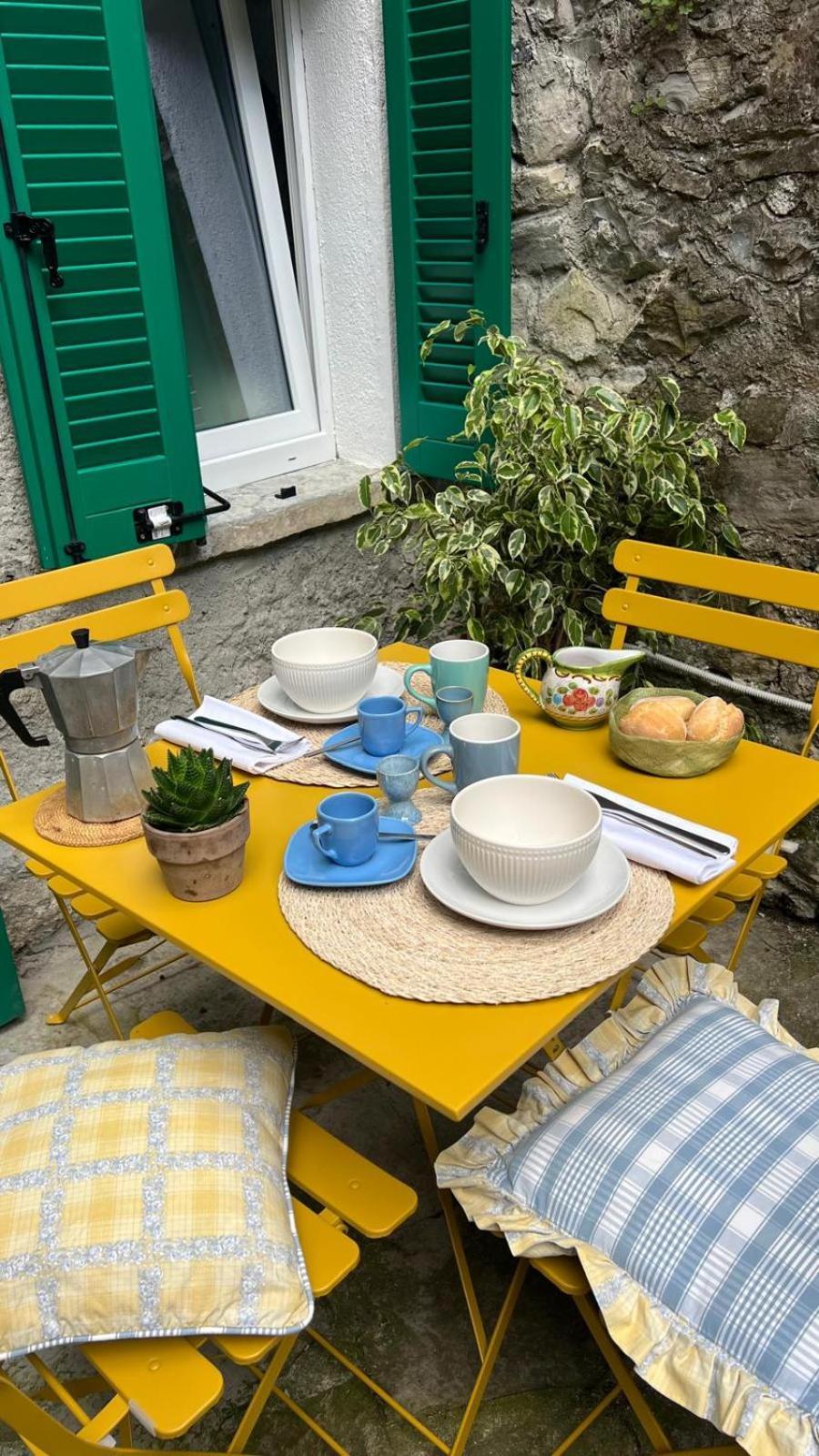 Casa Caterina Leilighet Lezzeno Eksteriør bilde